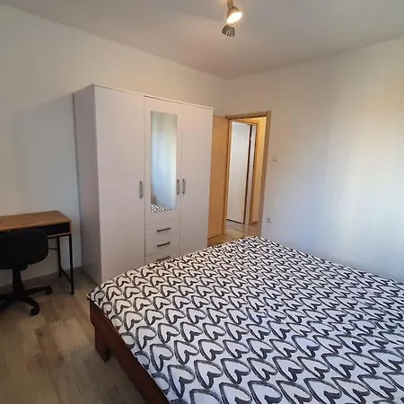 3-bedroom In Rijeka, Near Center * רייקה