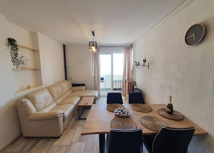 דירה 3-bedroom In Rijeka, Near Center *