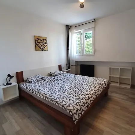 3-bedroom In Rijeka, Near Center Apartman