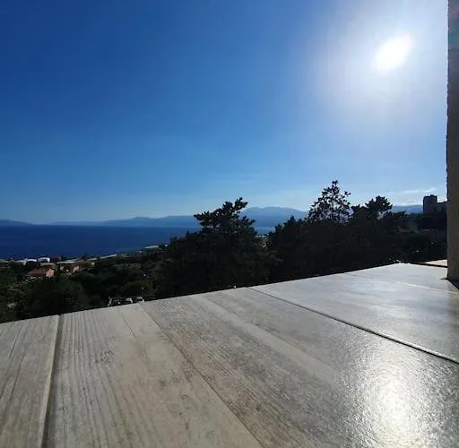 Apartment 3-bedroom In Rijeka, Near Center *